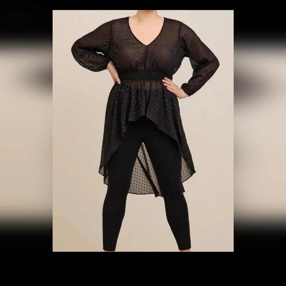 TORRID Chiffon Metallic Polka Dot Tunic 2XL